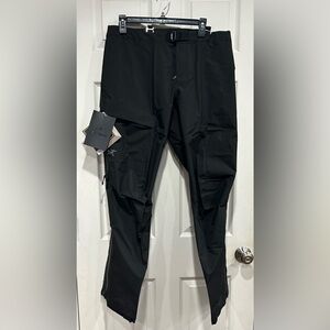 Arc’teryx Women's Size 12 Beta AR Pant Black Ski Snowboard NWT Waterproof